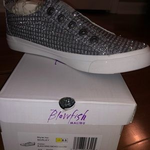 Blowfish metallic sparkling silver sneakers